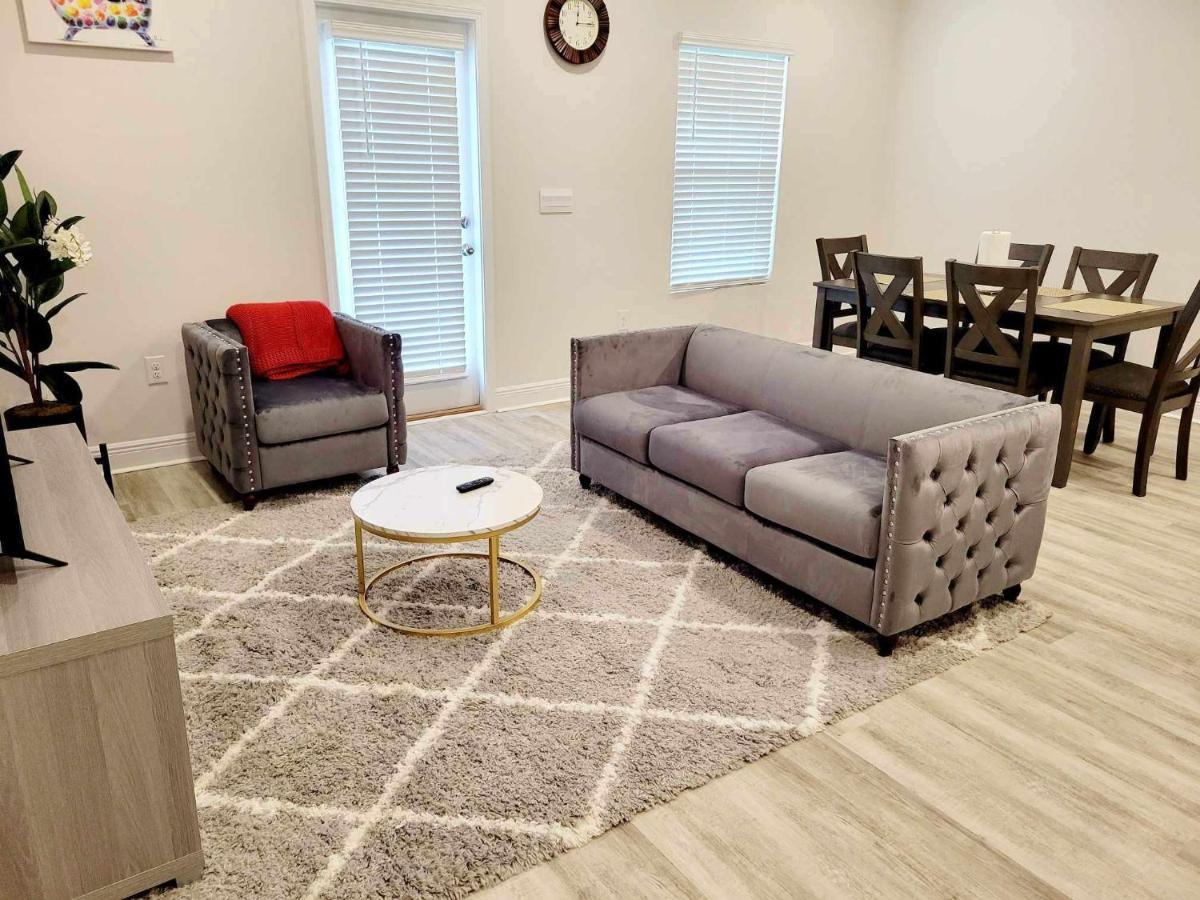 شقة Brand New House In Pensacola,Ev Connector Available المظهر الخارجي الصورة